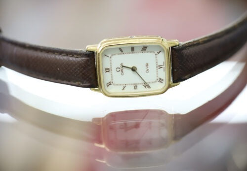 OMEGA リューズレス　分解掃除