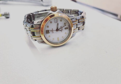 OMEGA オメガ　電池交換
