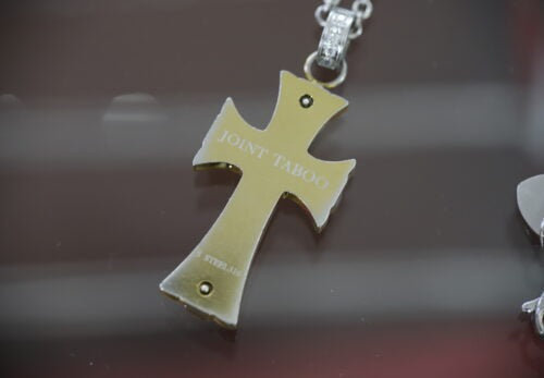 修理　ネックレス