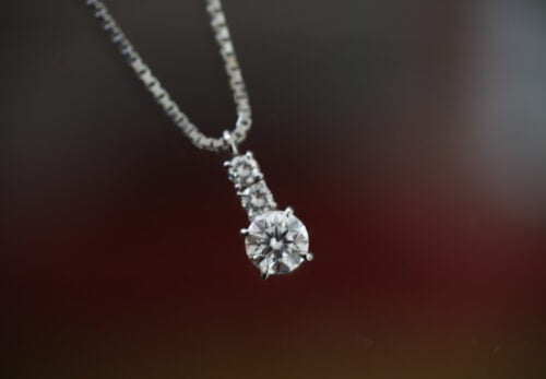 ジュエリーリフォーム　ダイヤモンドリング→ダイヤモンドネックレス　プラチナ